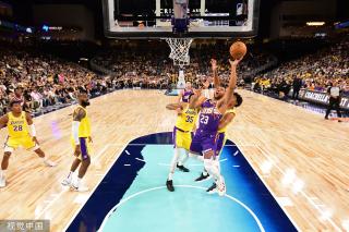 在比分最焦 在比分最焦