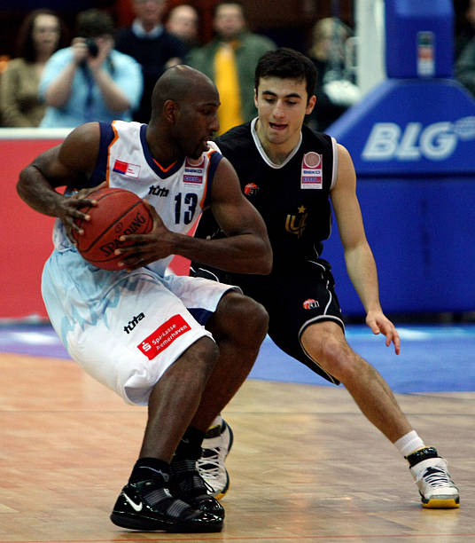 俱乐部之一 俱乐部之一