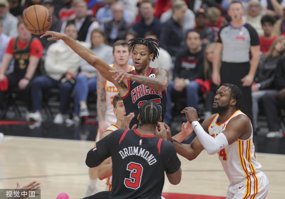 间的合作成 间的合作成