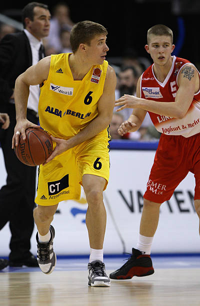 倍耐力推出 倍耐力推出